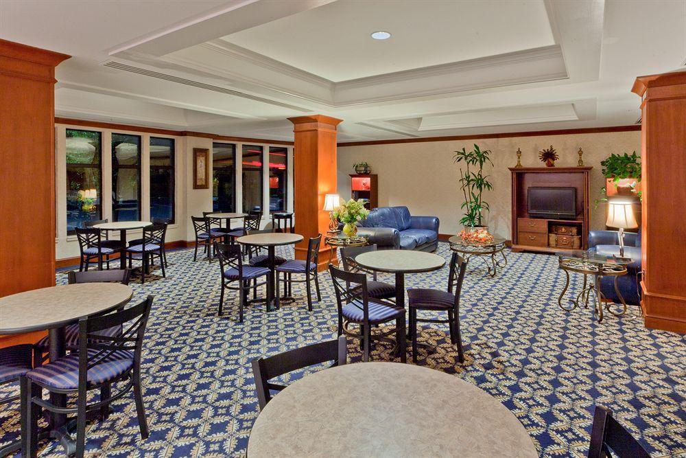 Holiday Inn Express And Suites Winchester By Ihg Restaurant foto