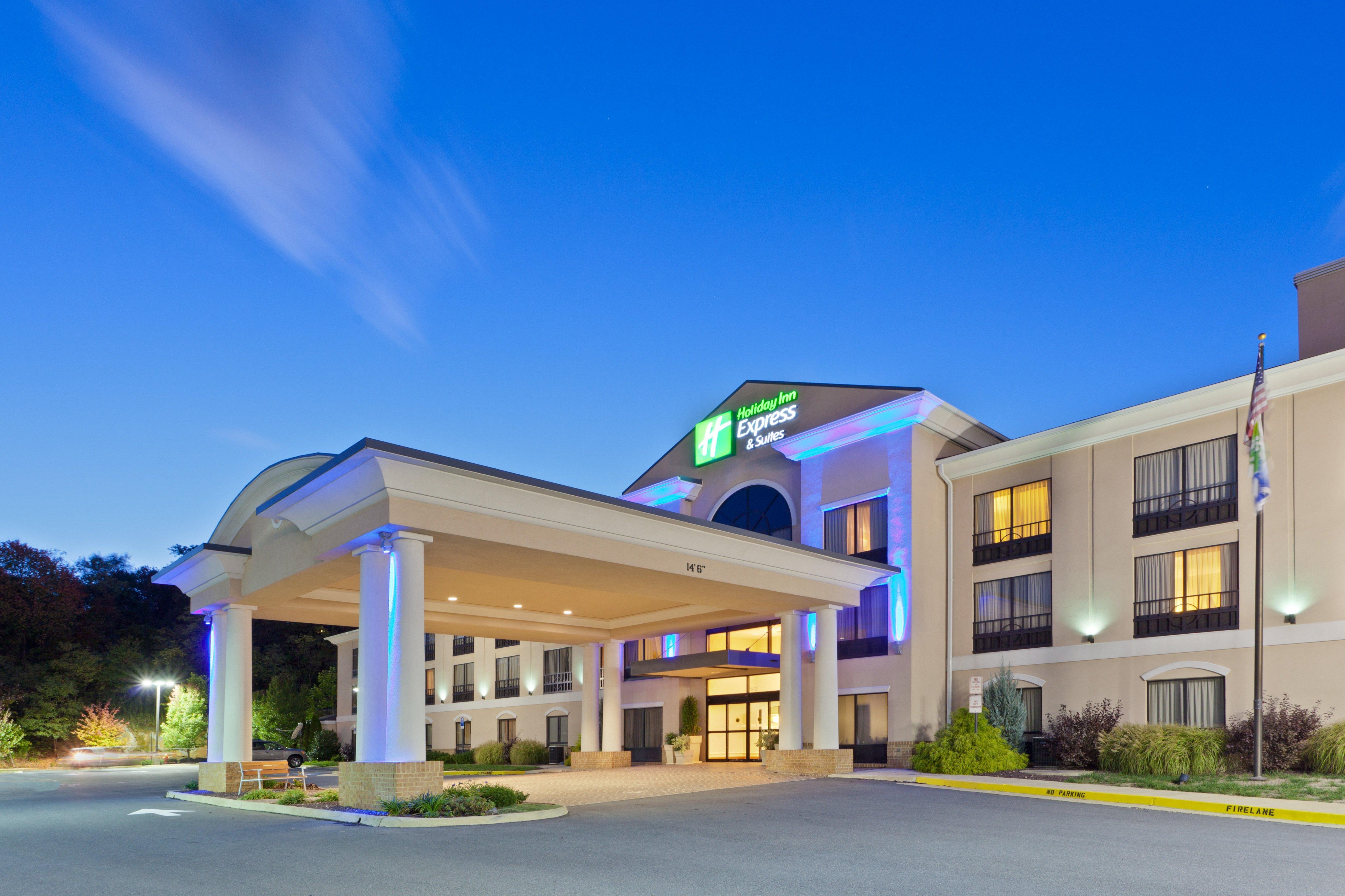 Holiday Inn Express And Suites Winchester By Ihg Buitenkant foto