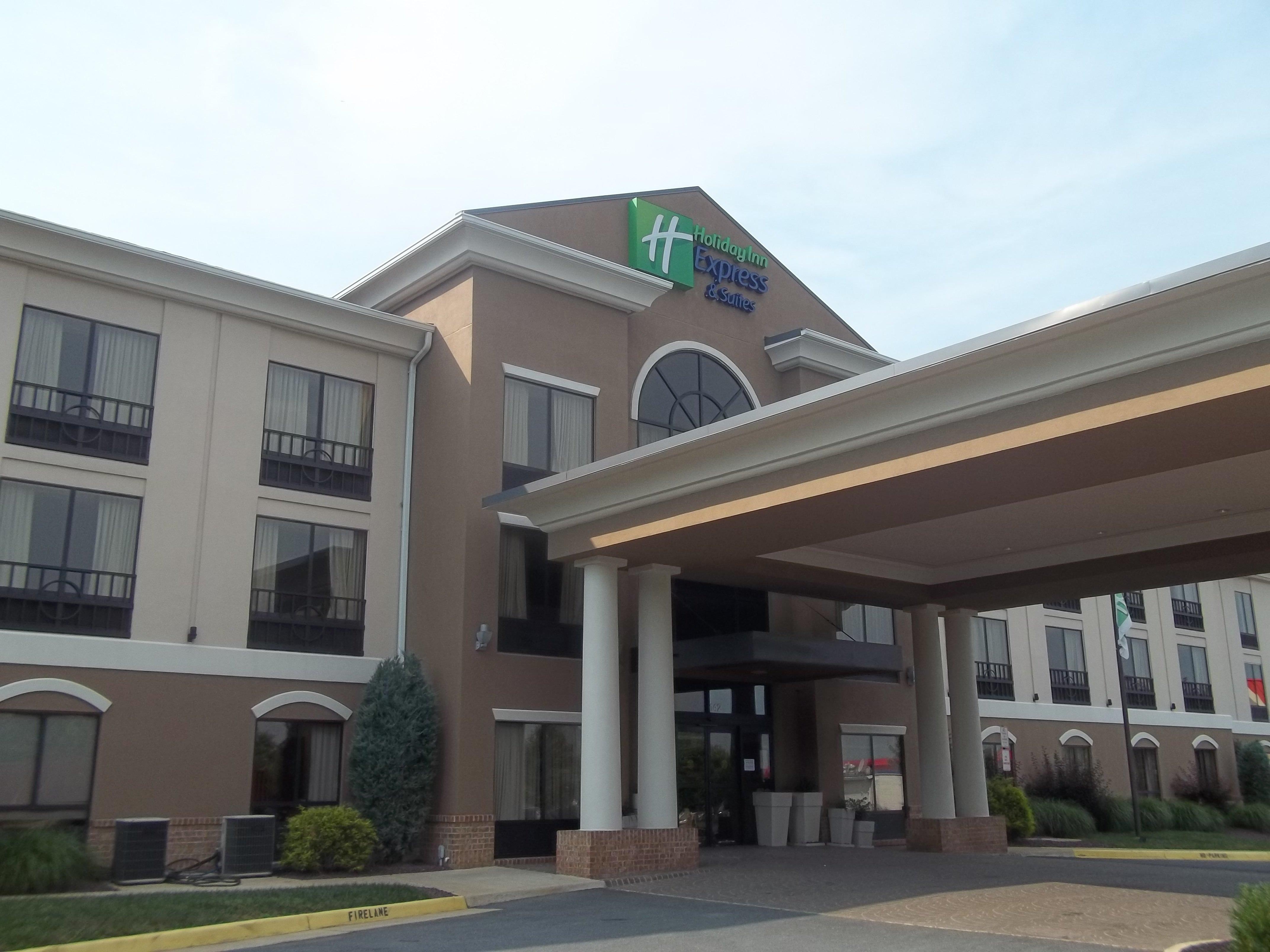 Holiday Inn Express And Suites Winchester By Ihg Buitenkant foto